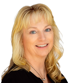 Michelle Webb bio image and link